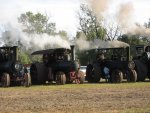 800px-Steam_Threshers_001.jpg