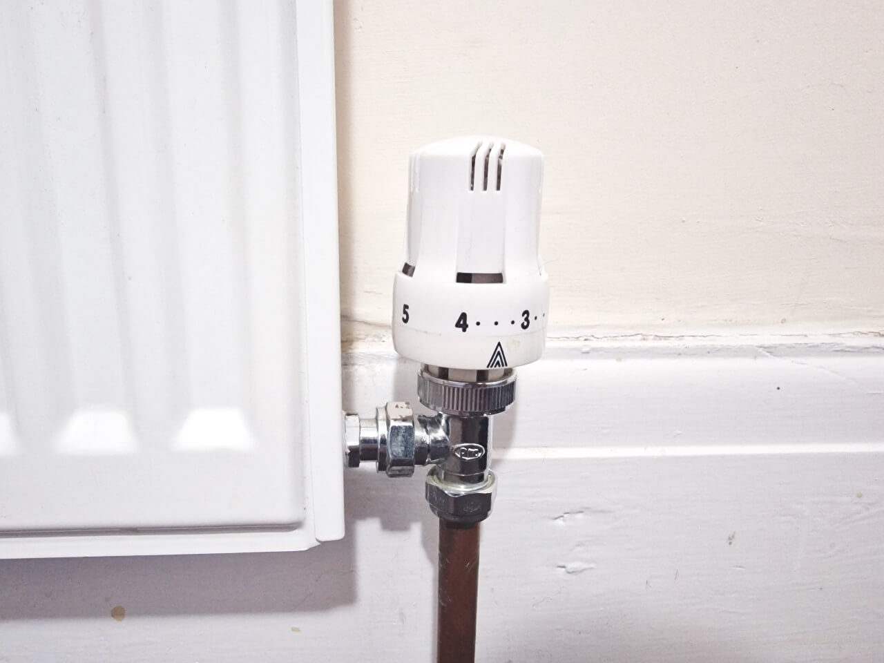 thermostatic-radiator-valve.jpg